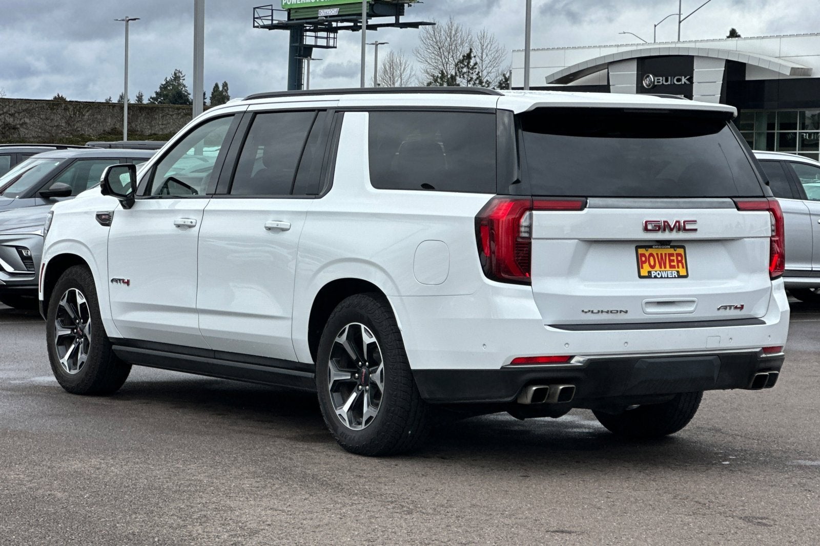 2025 GMC Yukon XL AT4