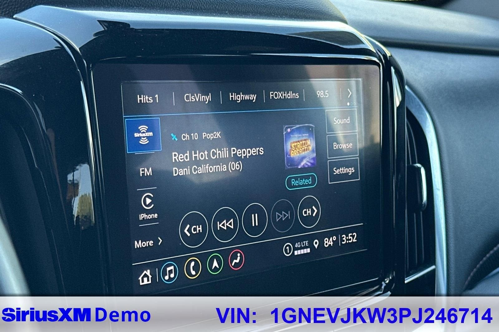 2023 Chevrolet Traverse RS