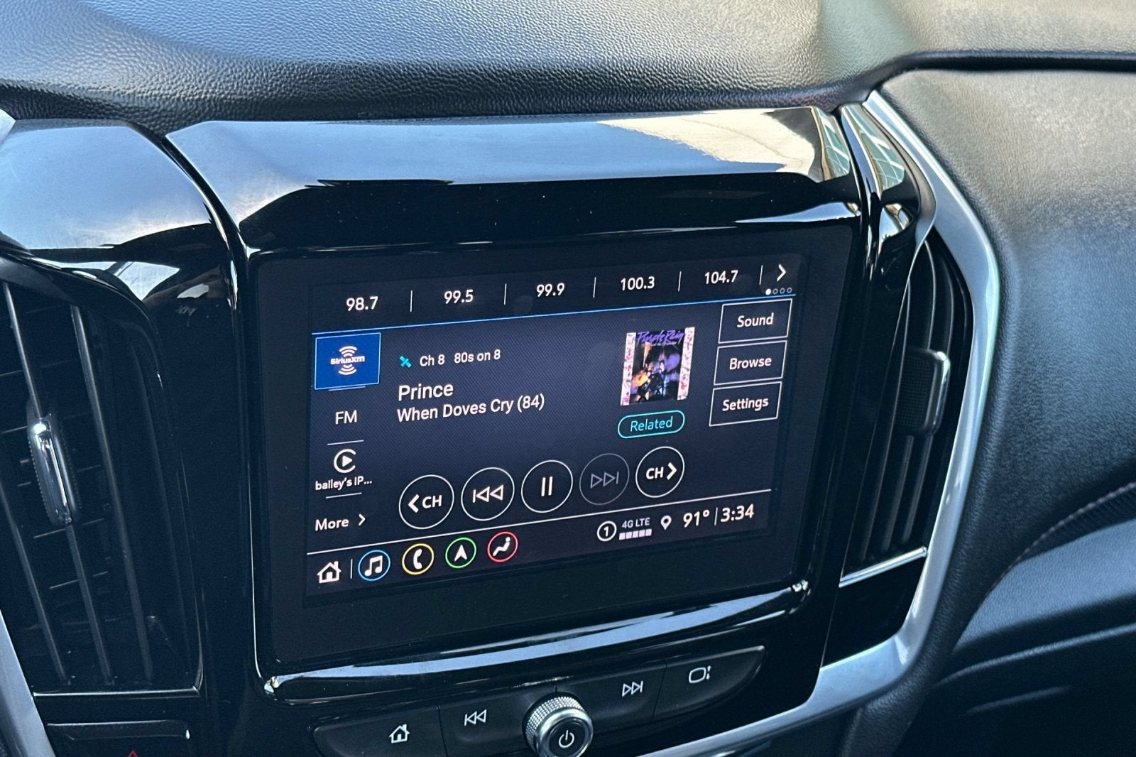 2022 Chevrolet Traverse RS