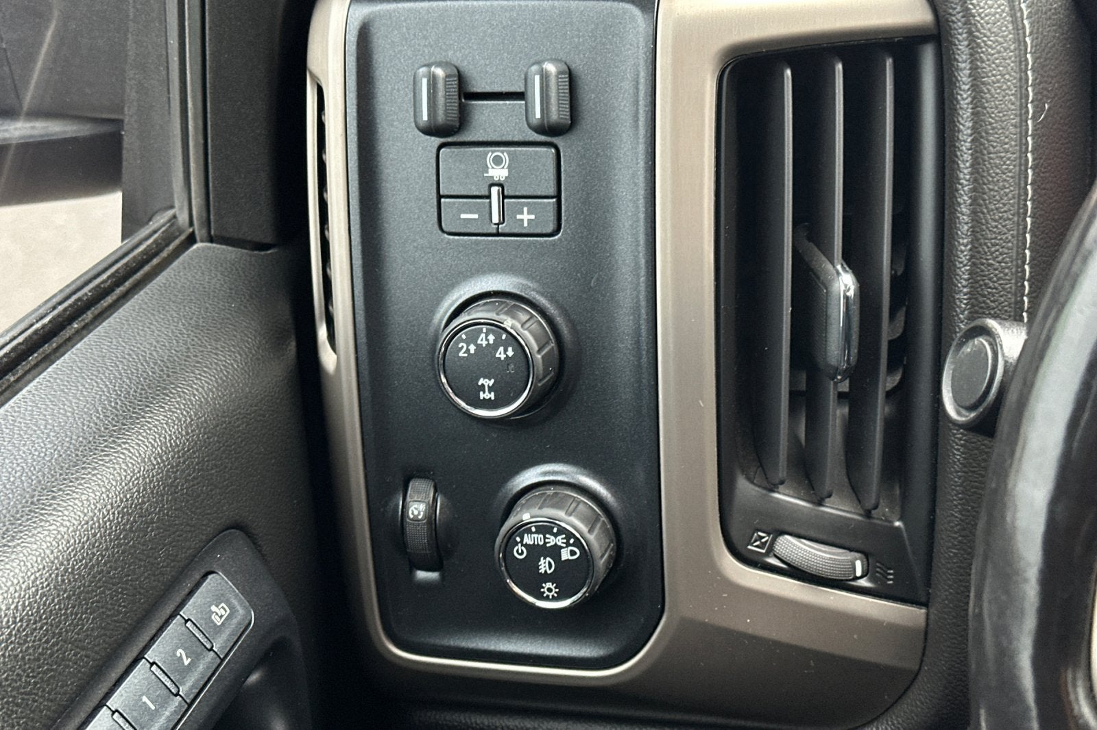 2015 GMC Sierra 2500 HD Denali