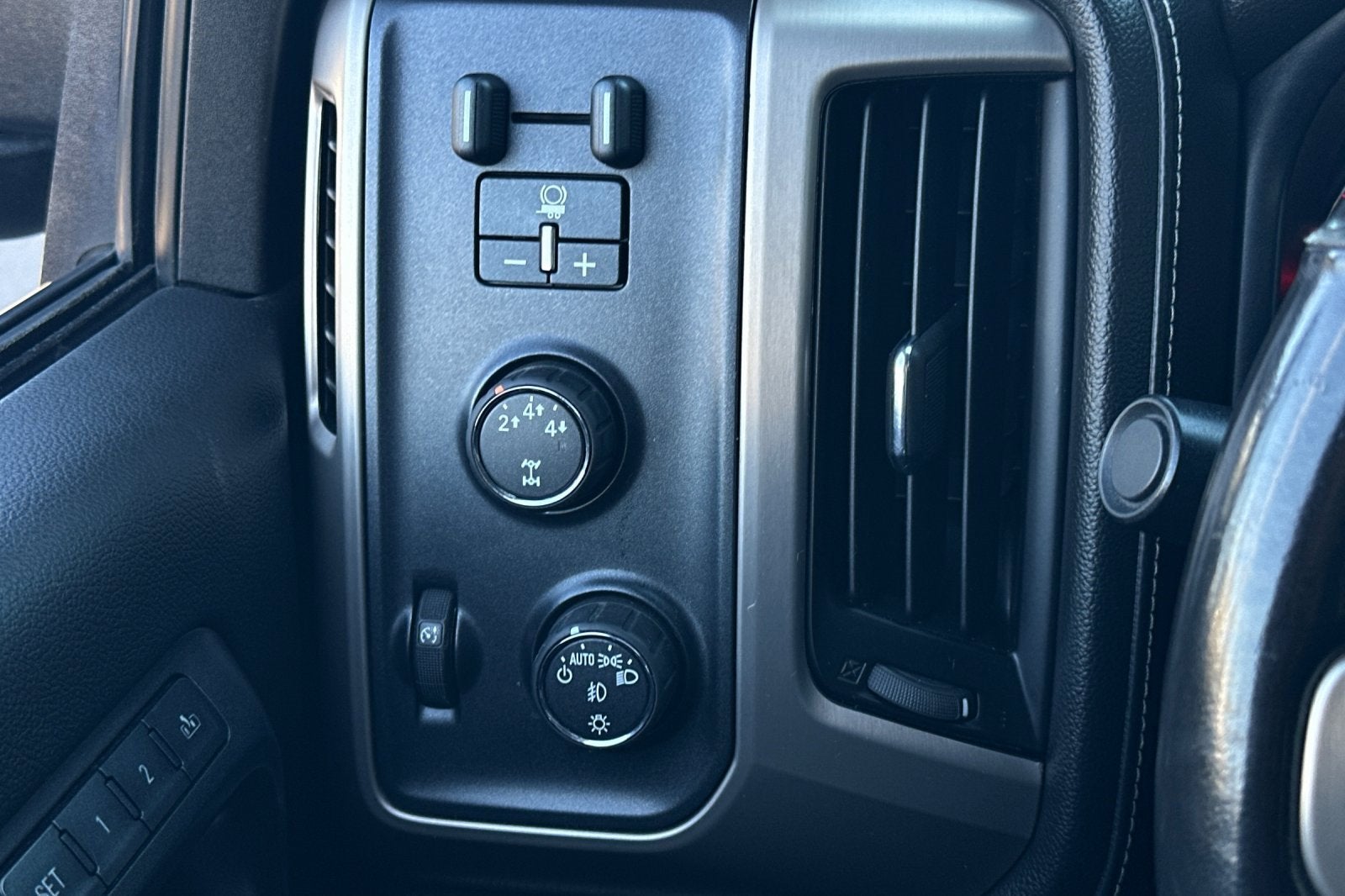 2015 GMC Sierra 3500 HD Denali