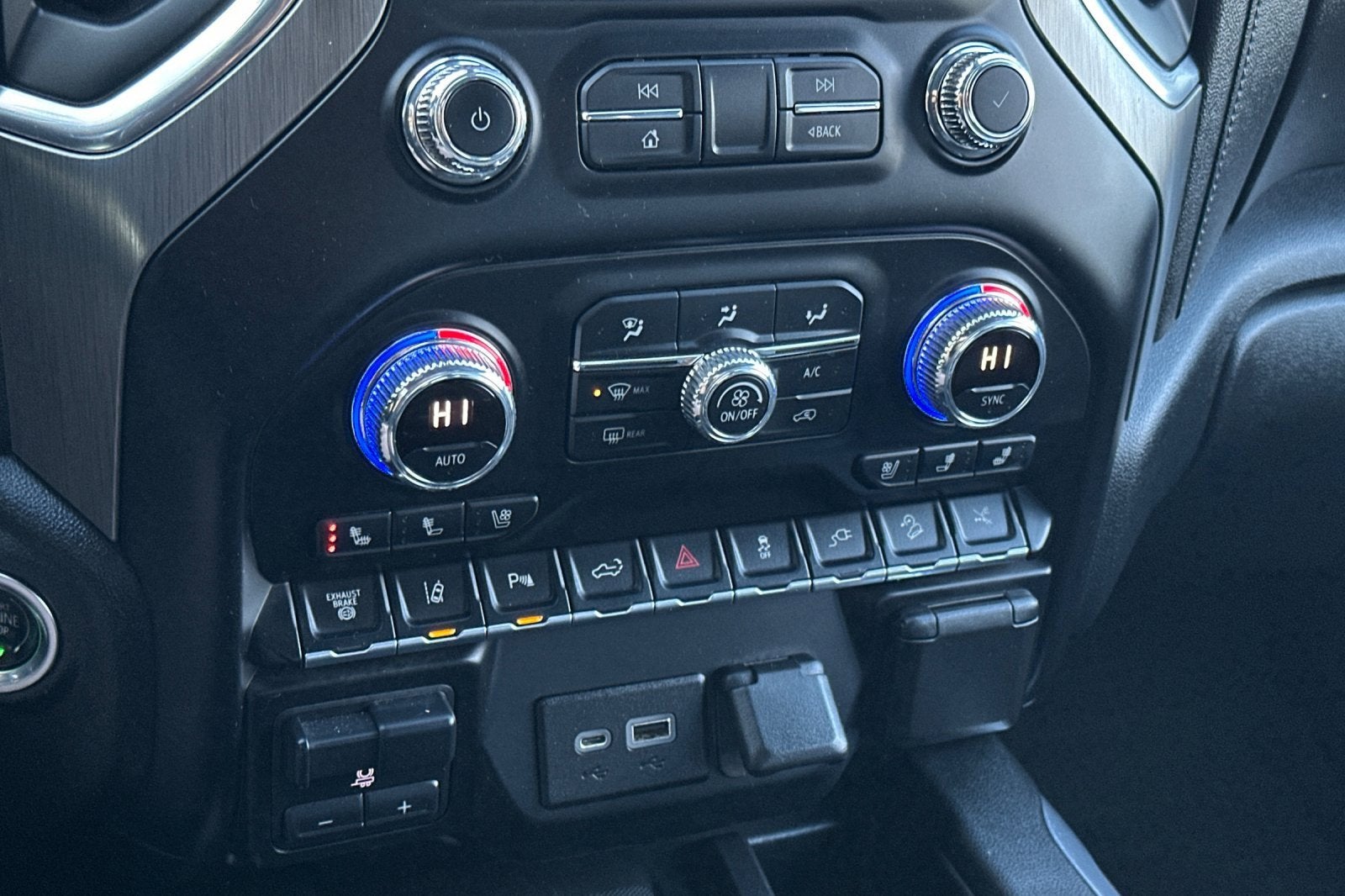 2021 GMC Sierra 3500 HD Denali