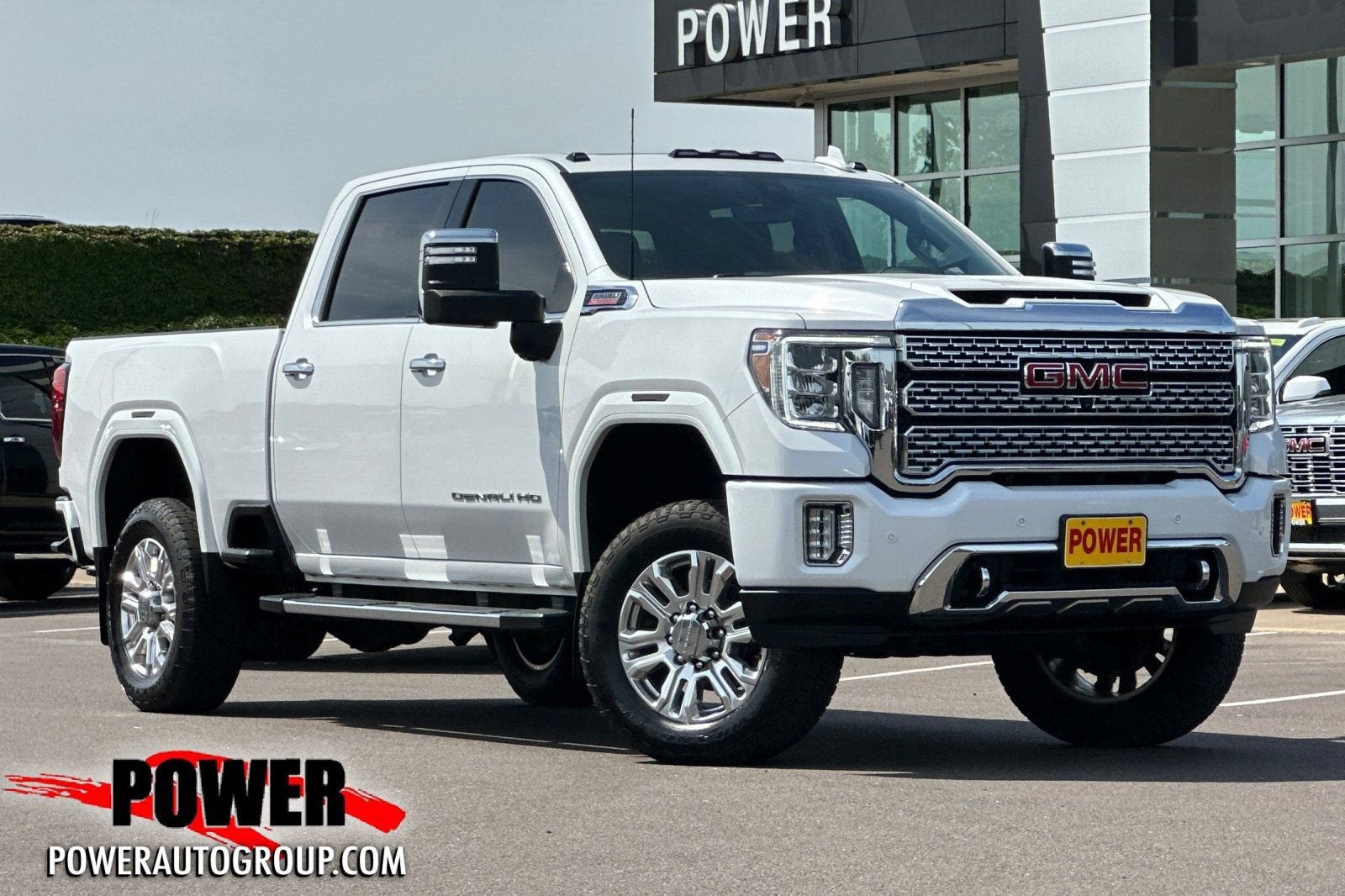 2023 GMC Sierra 4WD Crew Cab Standard Box Denali's photo