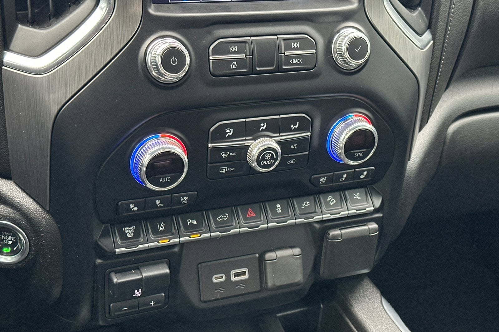 2022 GMC Sierra 3500 HD Denali