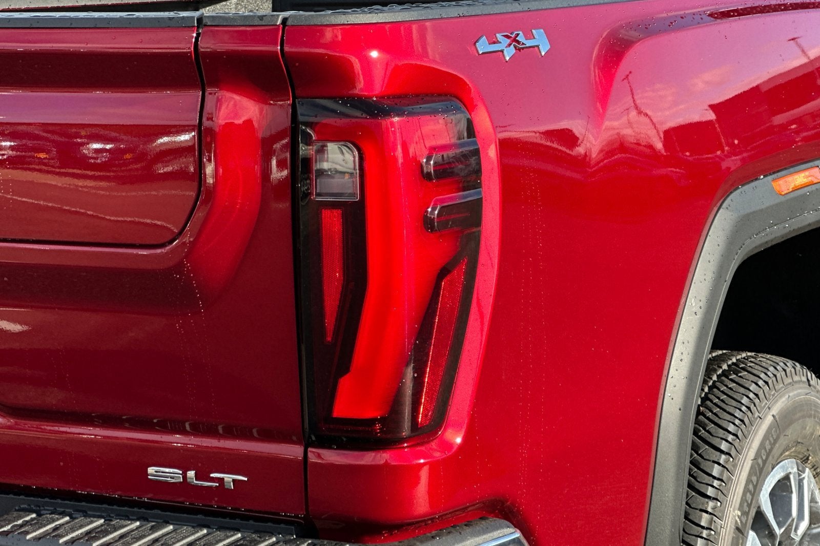 2026 GMC Sierra 2500 HD SLT