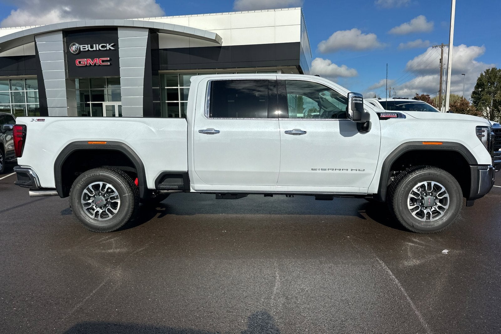 2026 GMC Sierra 2500 HD SLT