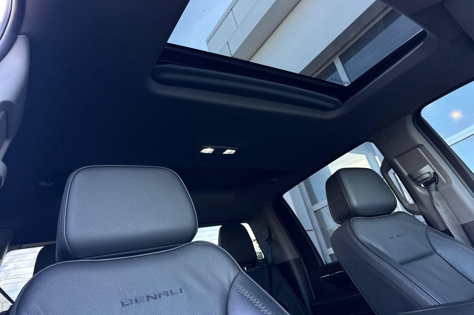 2025 GMC Sierra 2500 HD Denali