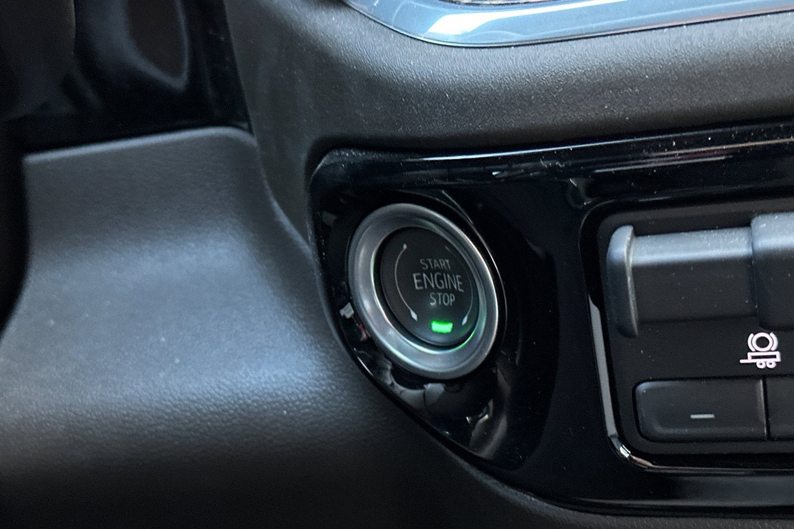 2025 GMC Sierra 3500 HD SLE