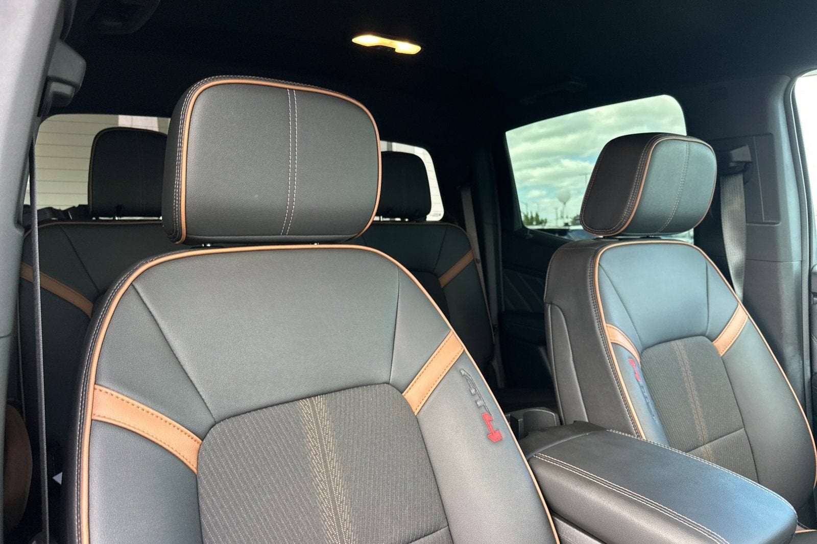 2023 GMC Canyon AT4 - Photo 16