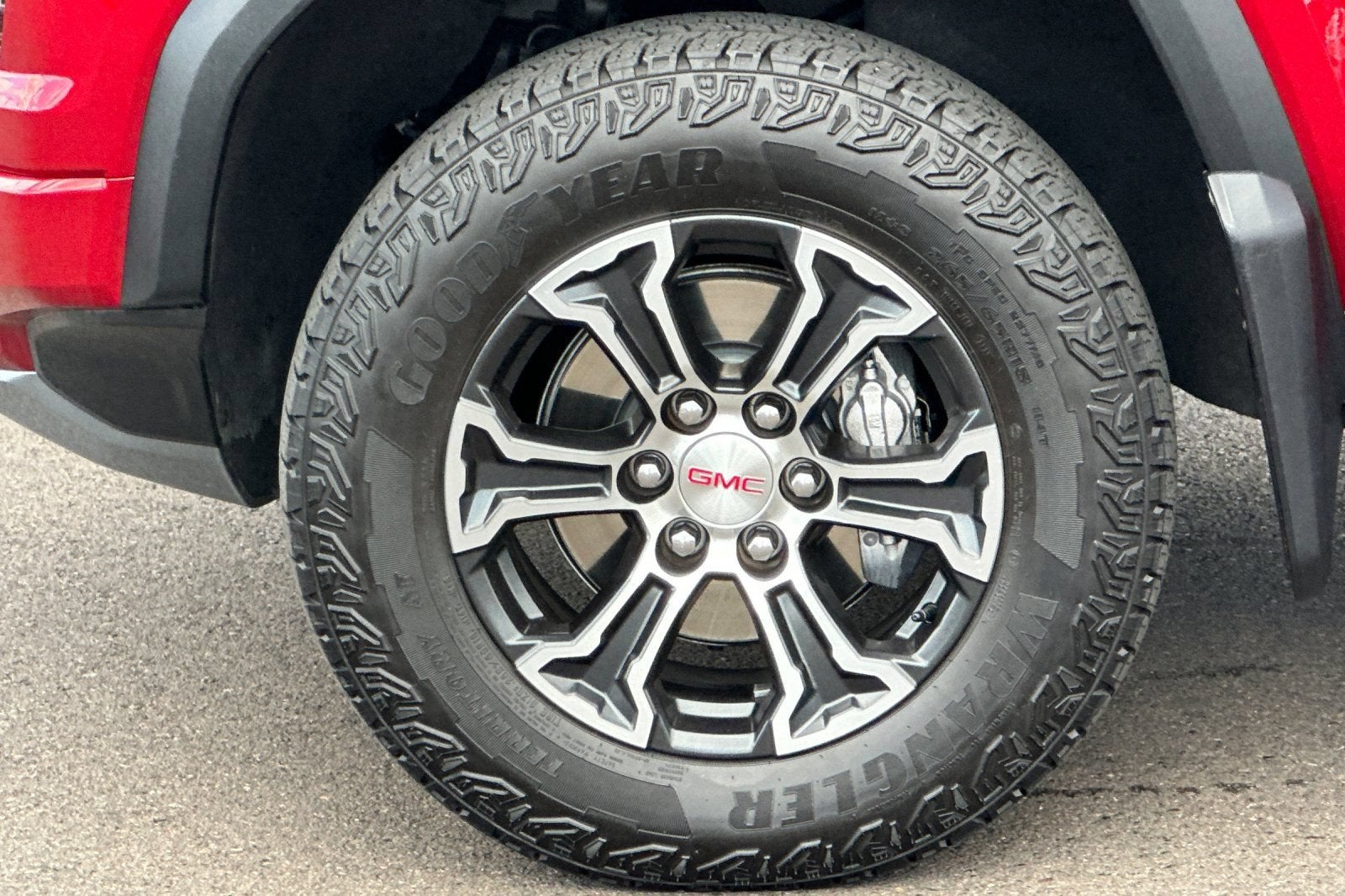 2023 GMC Canyon AT4 - Photo 24
