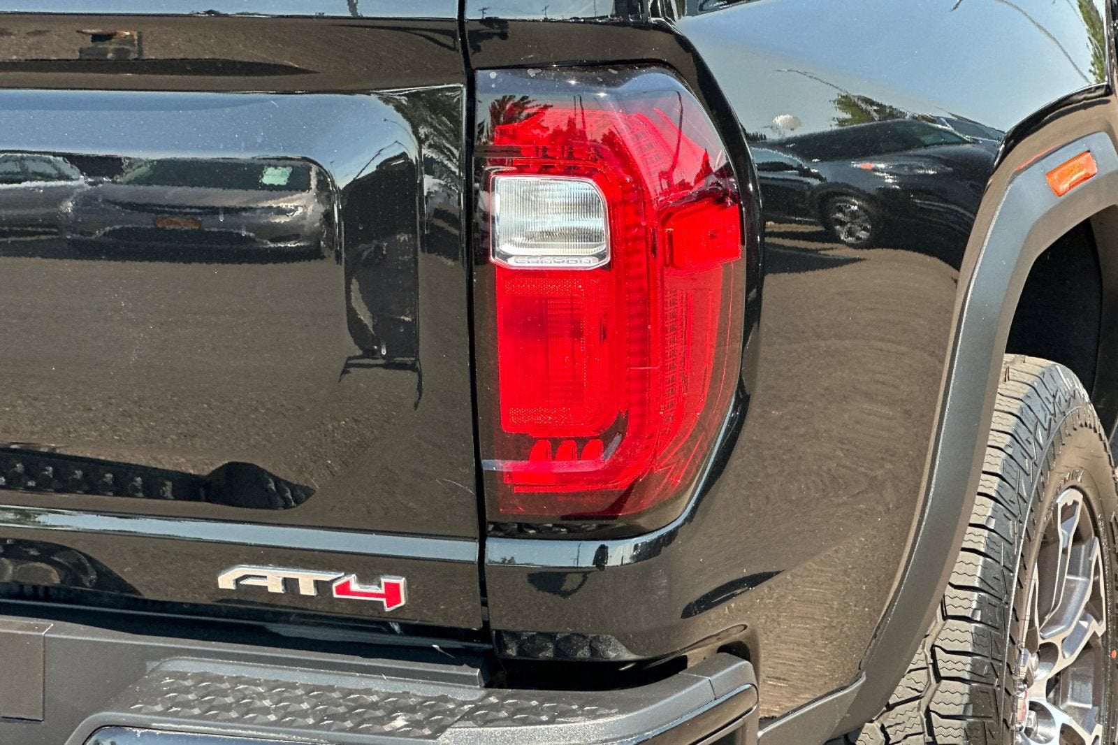 2024 GMC Canyon AT4