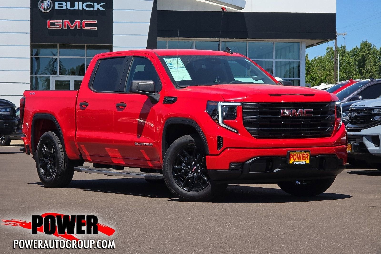 2025 GMC Sierra 4WD Crew Cab Short Box Pro's photo