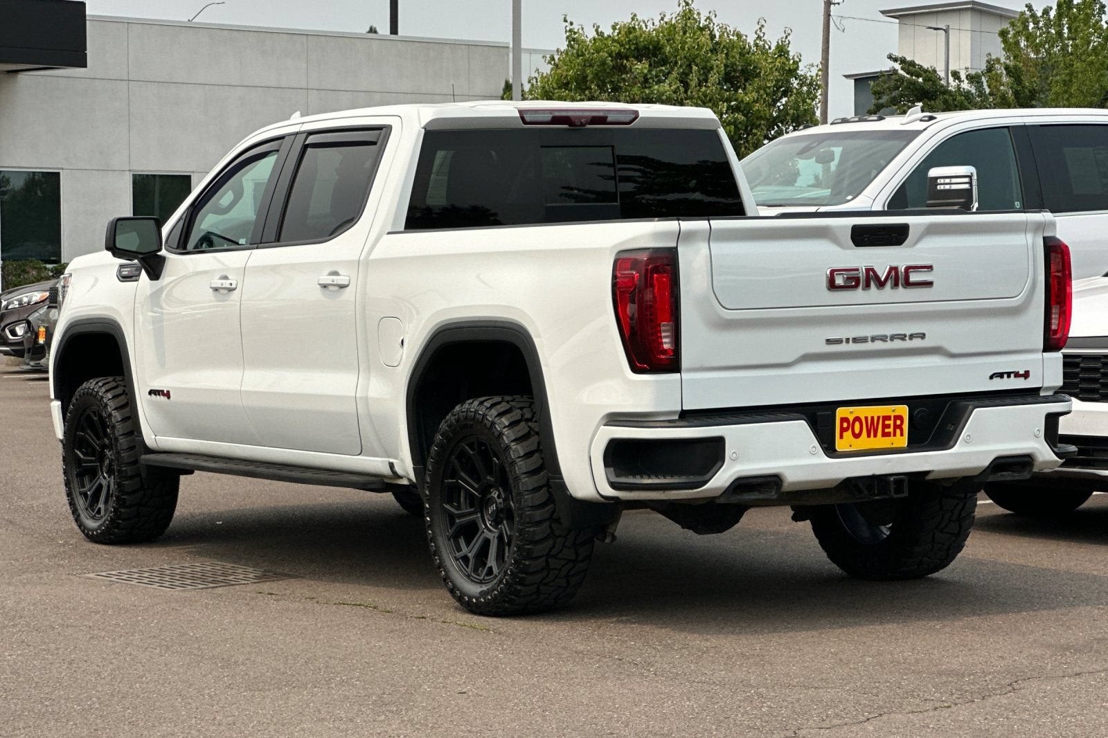 2021 GMC Sierra 1500 AT4