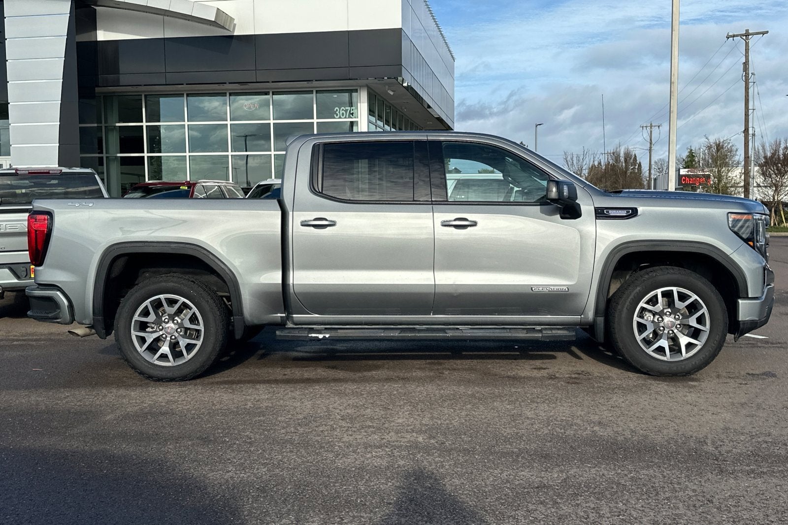 2023 GMC Sierra 1500 Elevation