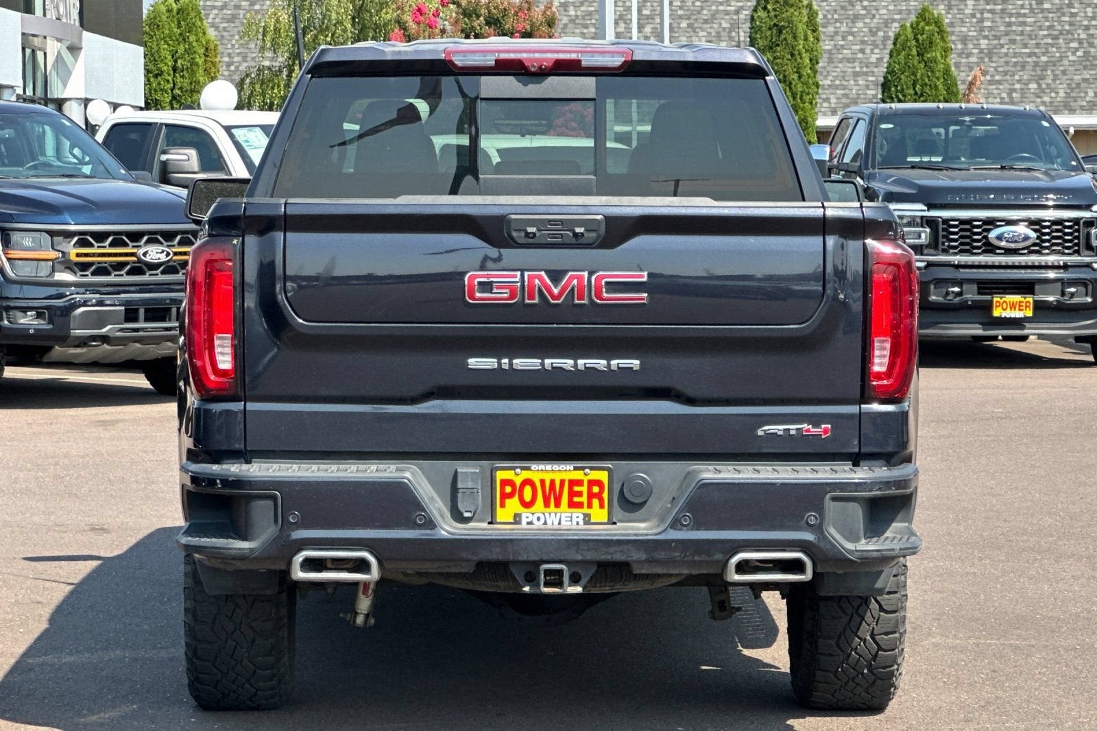 2022 GMC Sierra 1500 AT4