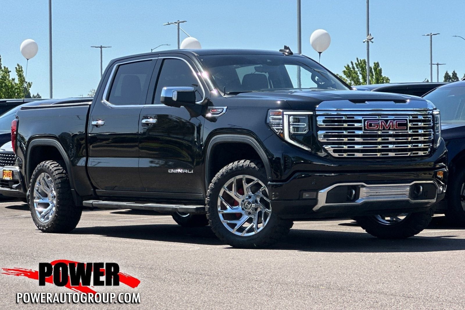 2022 GMC Sierra Denali 4WD Crew Cab Short Box's photo