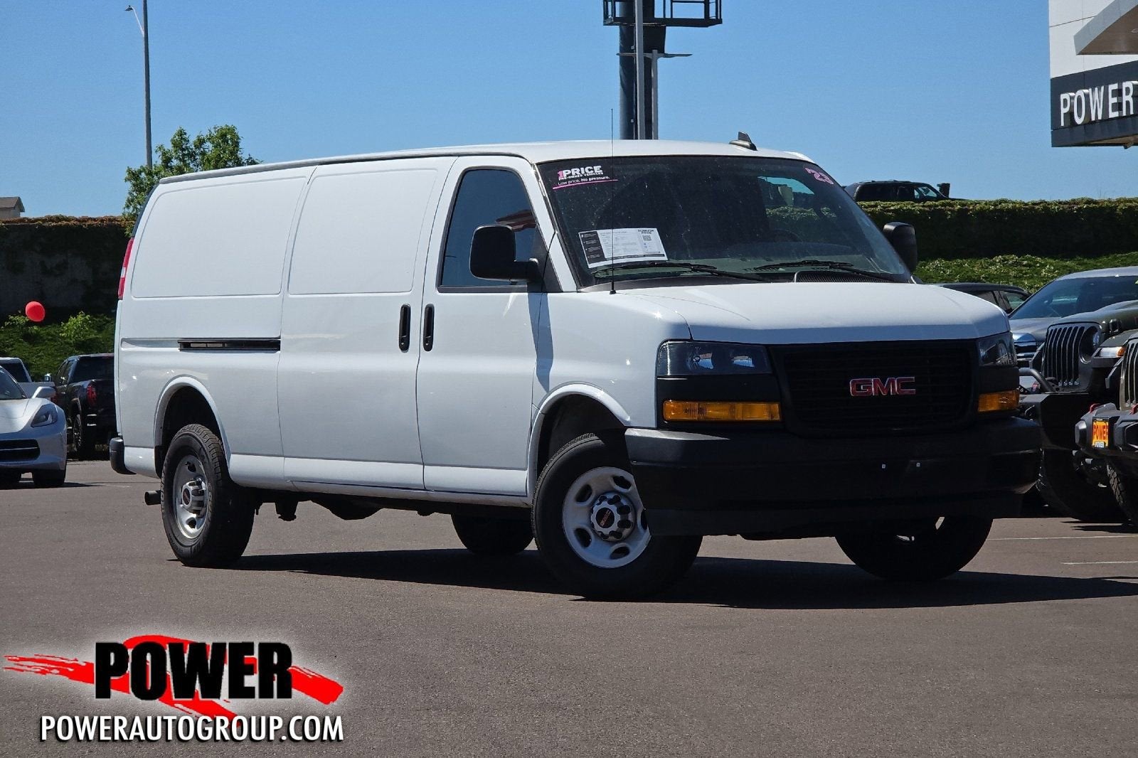 2023 GMC Savana 2500 Ext WB's photo