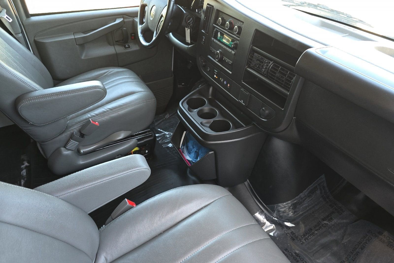 2023 GMC Savana Cargo 2500 Work Van