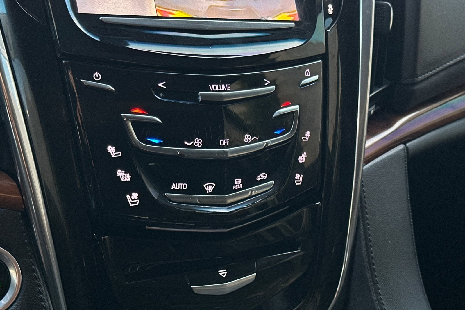 2016 Cadillac Escalade Luxury Collection