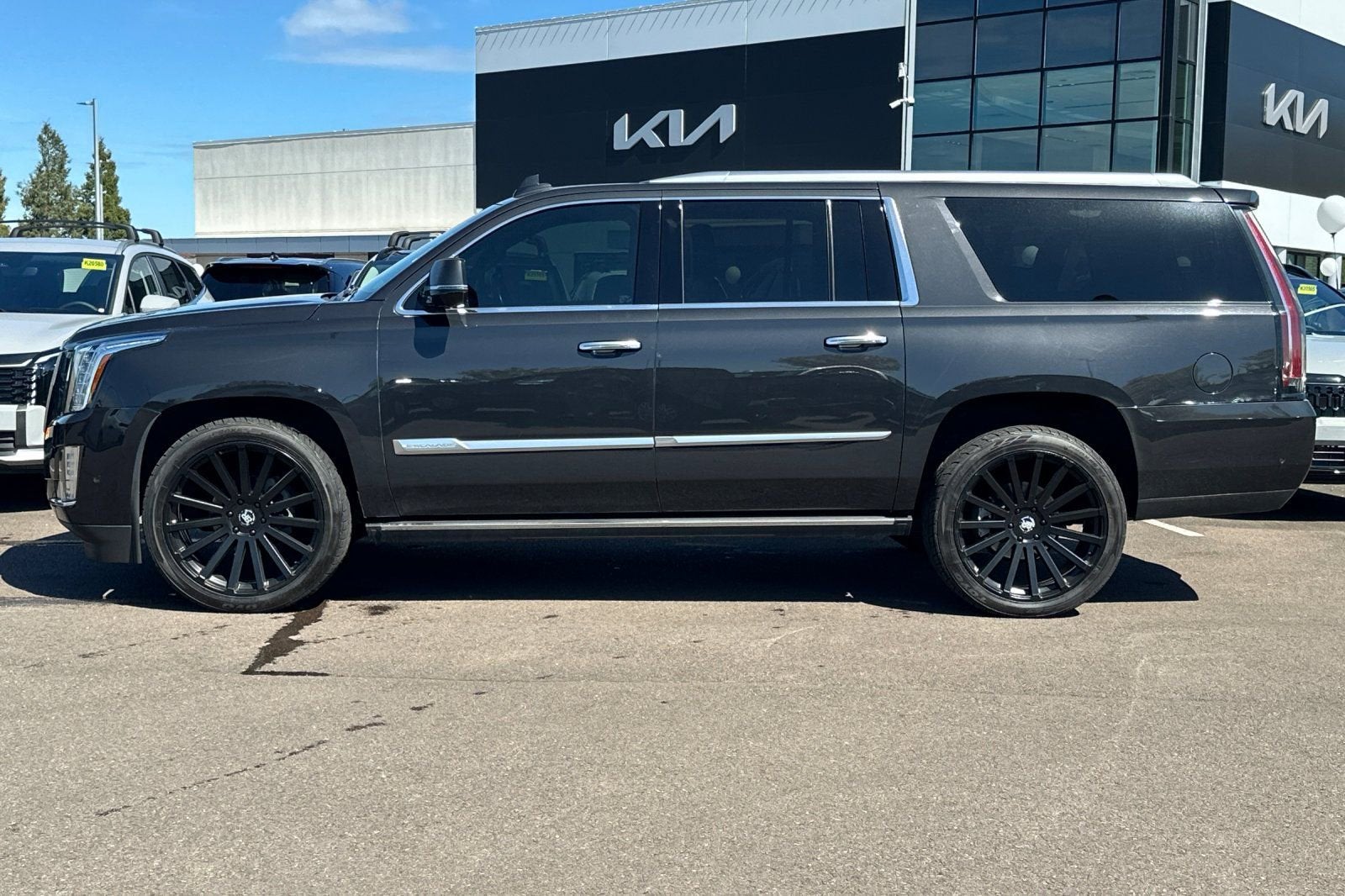 2019 Cadillac Escalade ESV Platinum
