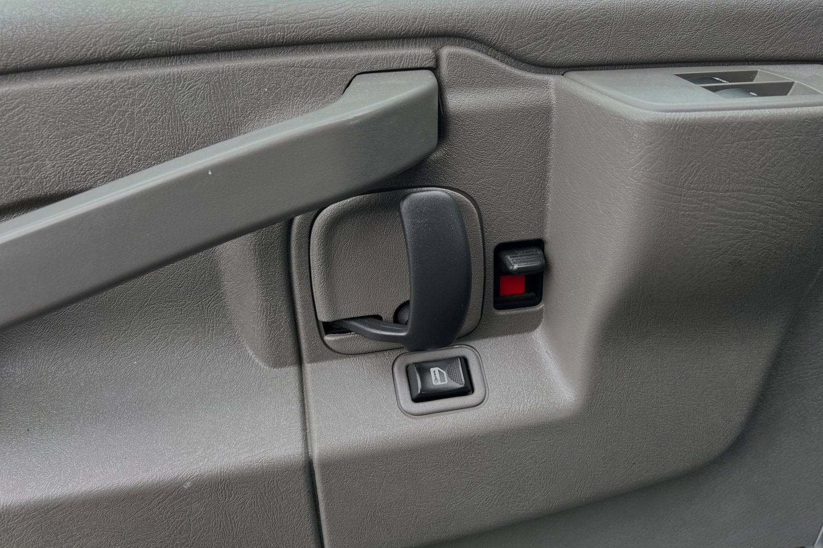 2019 Chevrolet Express Cutaway 3500 VAN 159"