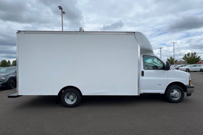 2019 Chevrolet Express Cutaway 3500 VAN 159"