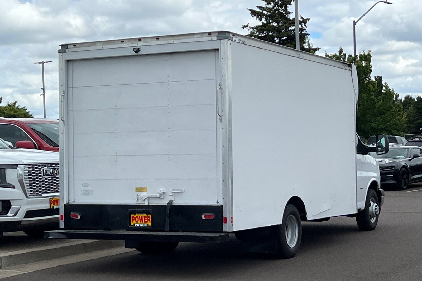 2019 Chevrolet Express Cutaway 3500 VAN 159"