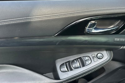 2023 Nissan Maxima Platinum