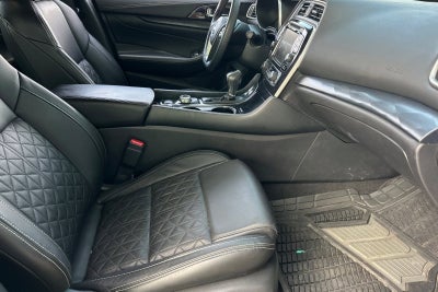 2023 Nissan Maxima Platinum