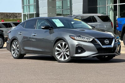 2023 Nissan Maxima Platinum