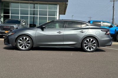 2023 Nissan Maxima Platinum