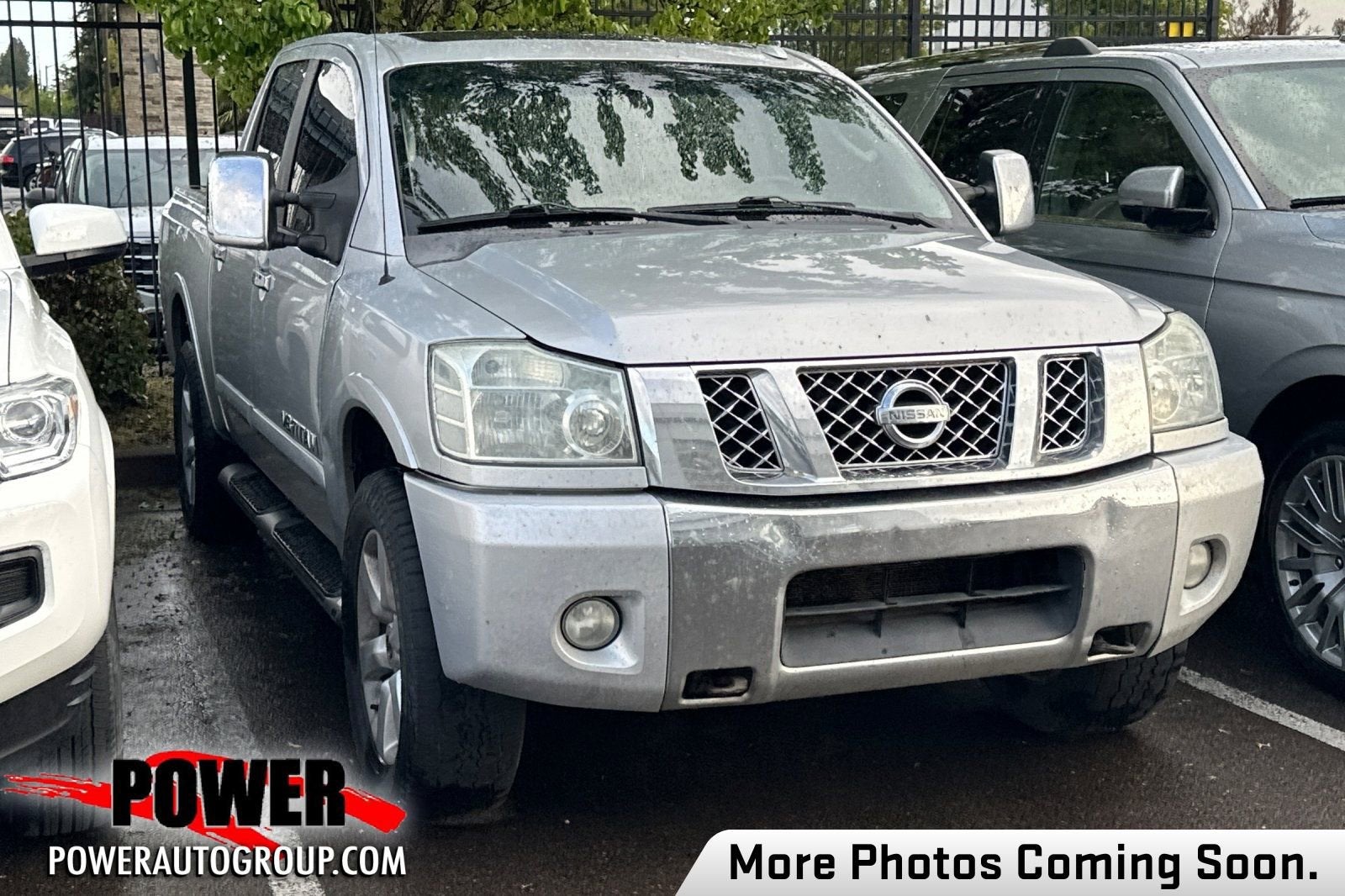 2009 Nissan Titan LE