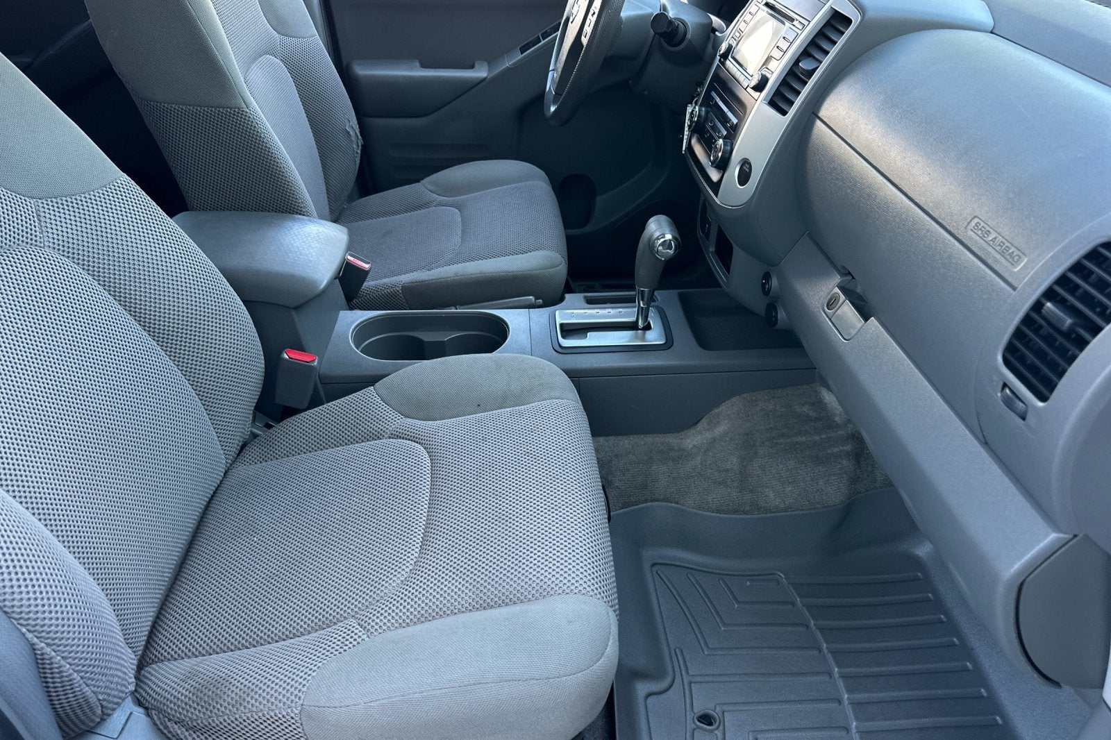 2017 Nissan Frontier SV V6