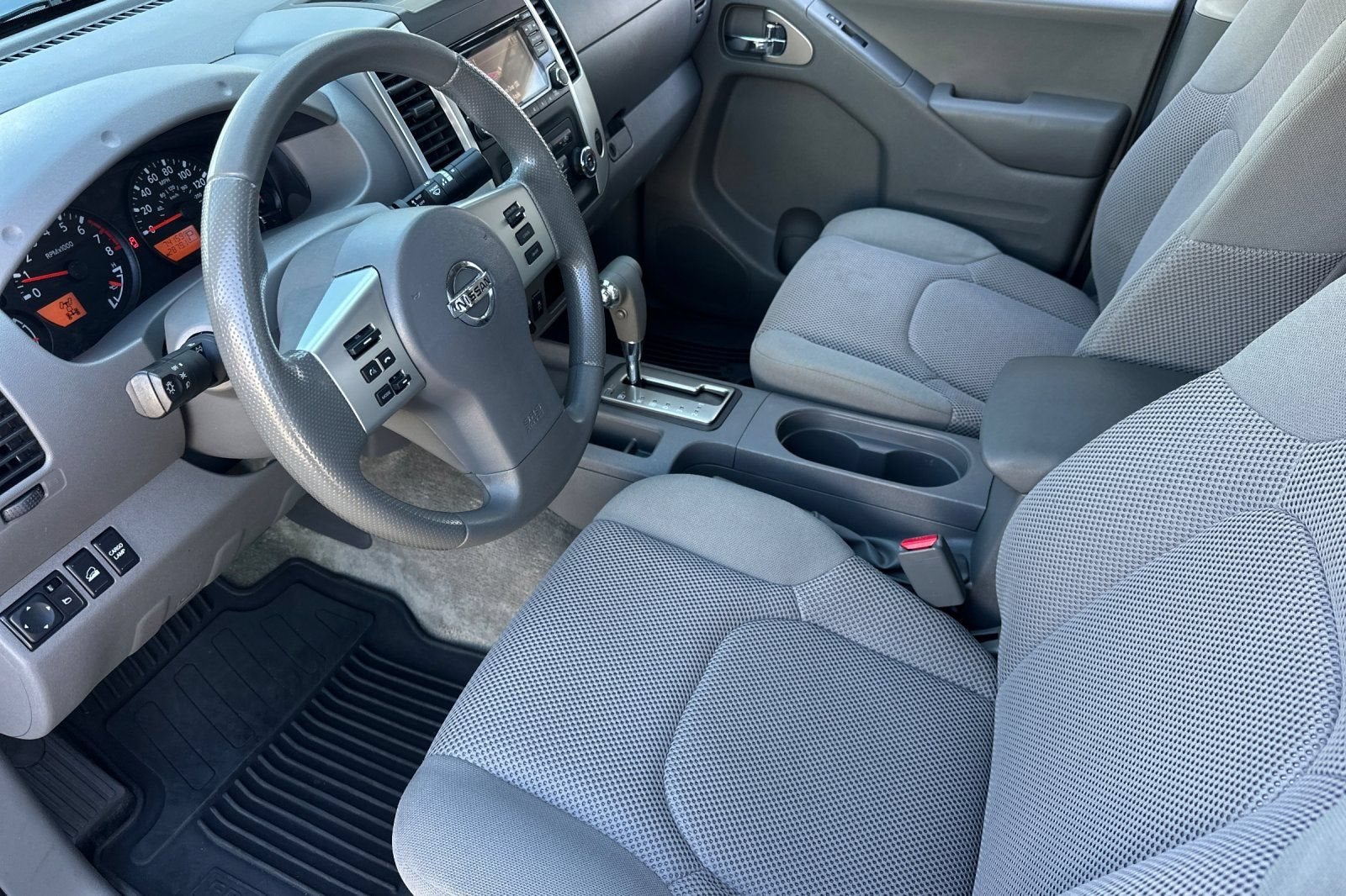 2018 Nissan Frontier SV V6
