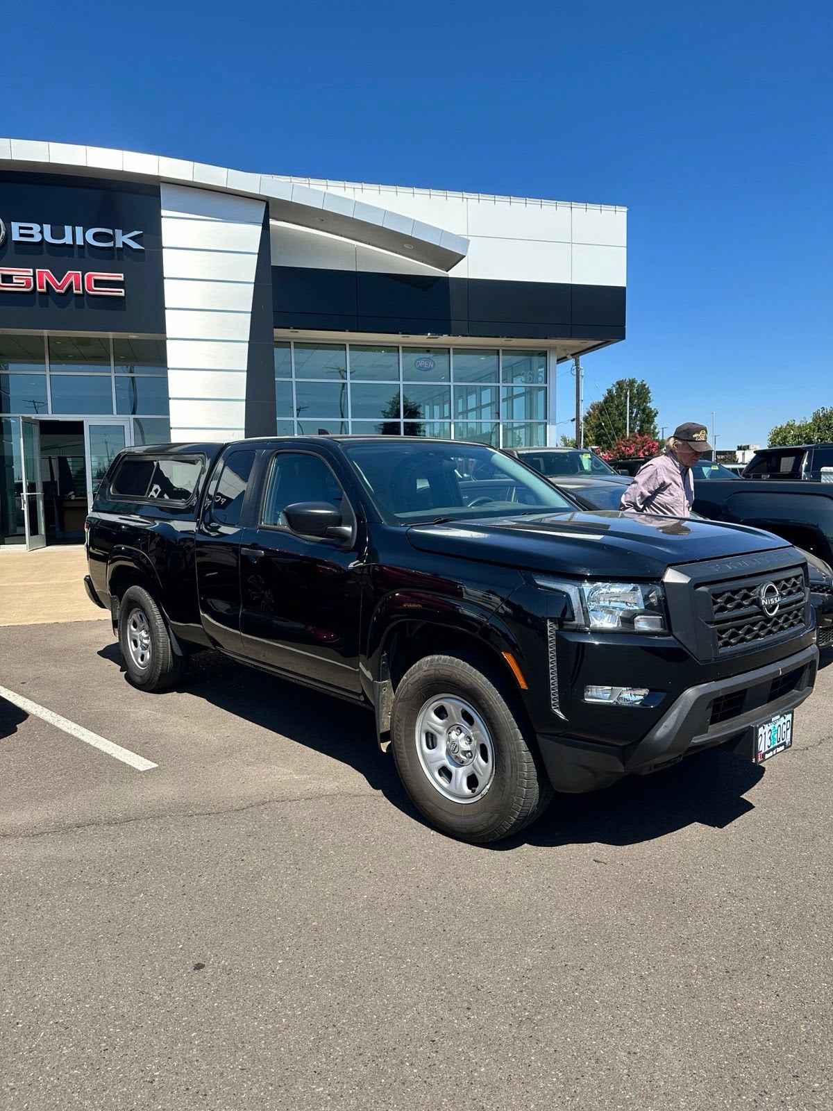 2022 Nissan Frontier S