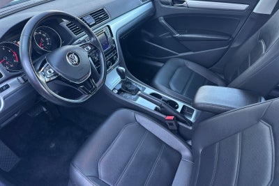 2019 Volkswagen Passat 2.0T Wolfsburg Edition