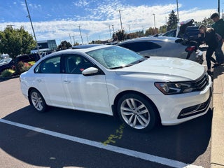 2019 Volkswagen Passat 2.0T Wolfsburg Edition