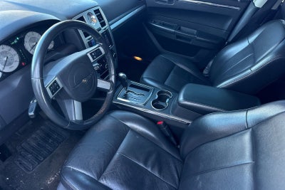 2010 Chrysler 300 Touring Signature