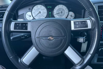 2010 Chrysler 300 Touring Signature