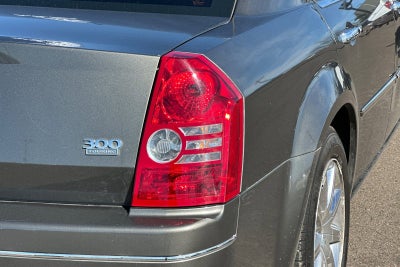 2010 Chrysler 300 Touring Signature