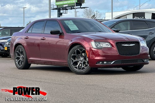 2019 Chrysler 300 Touring