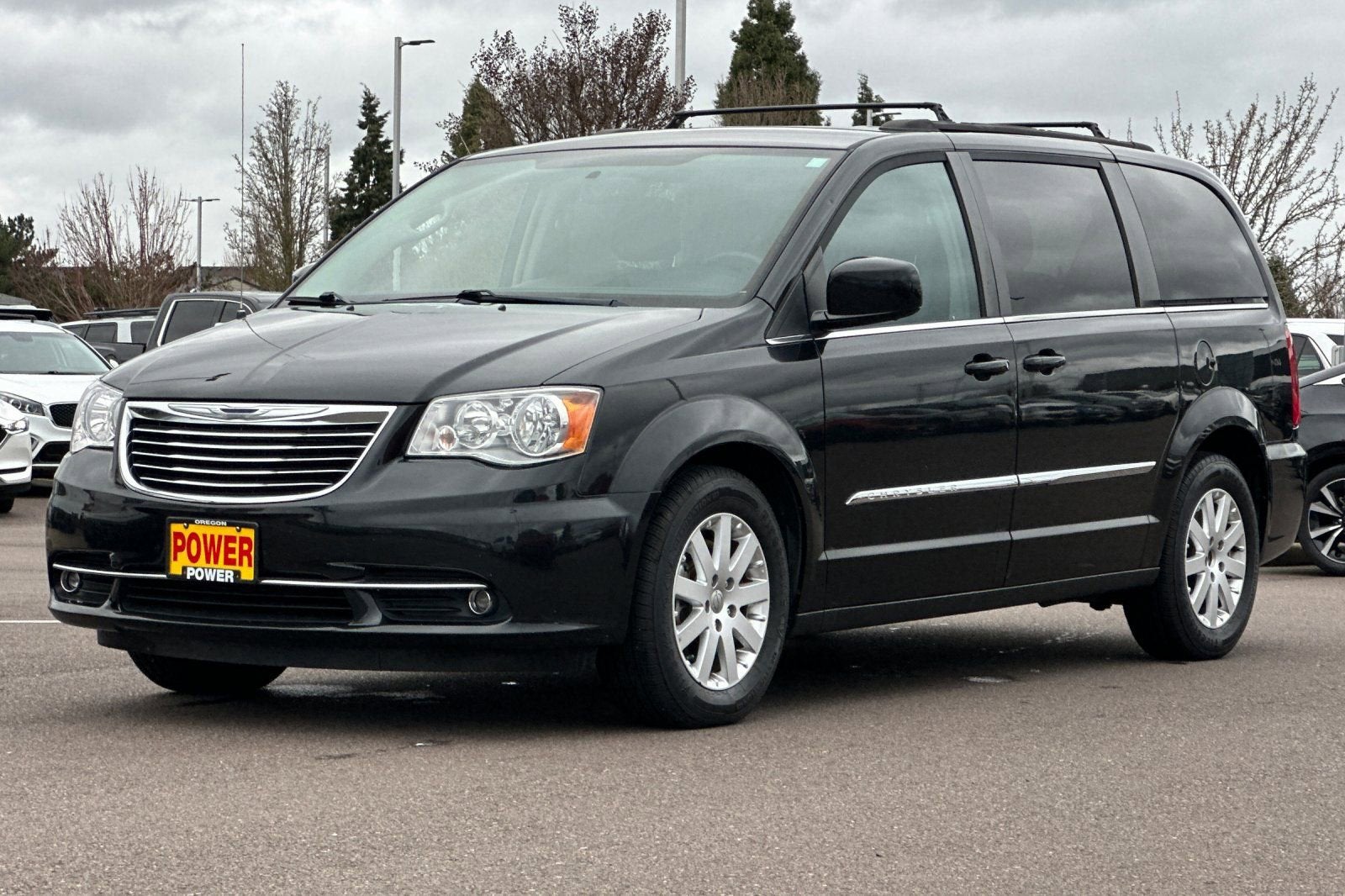 2016 Chrysler Town & Country Touring