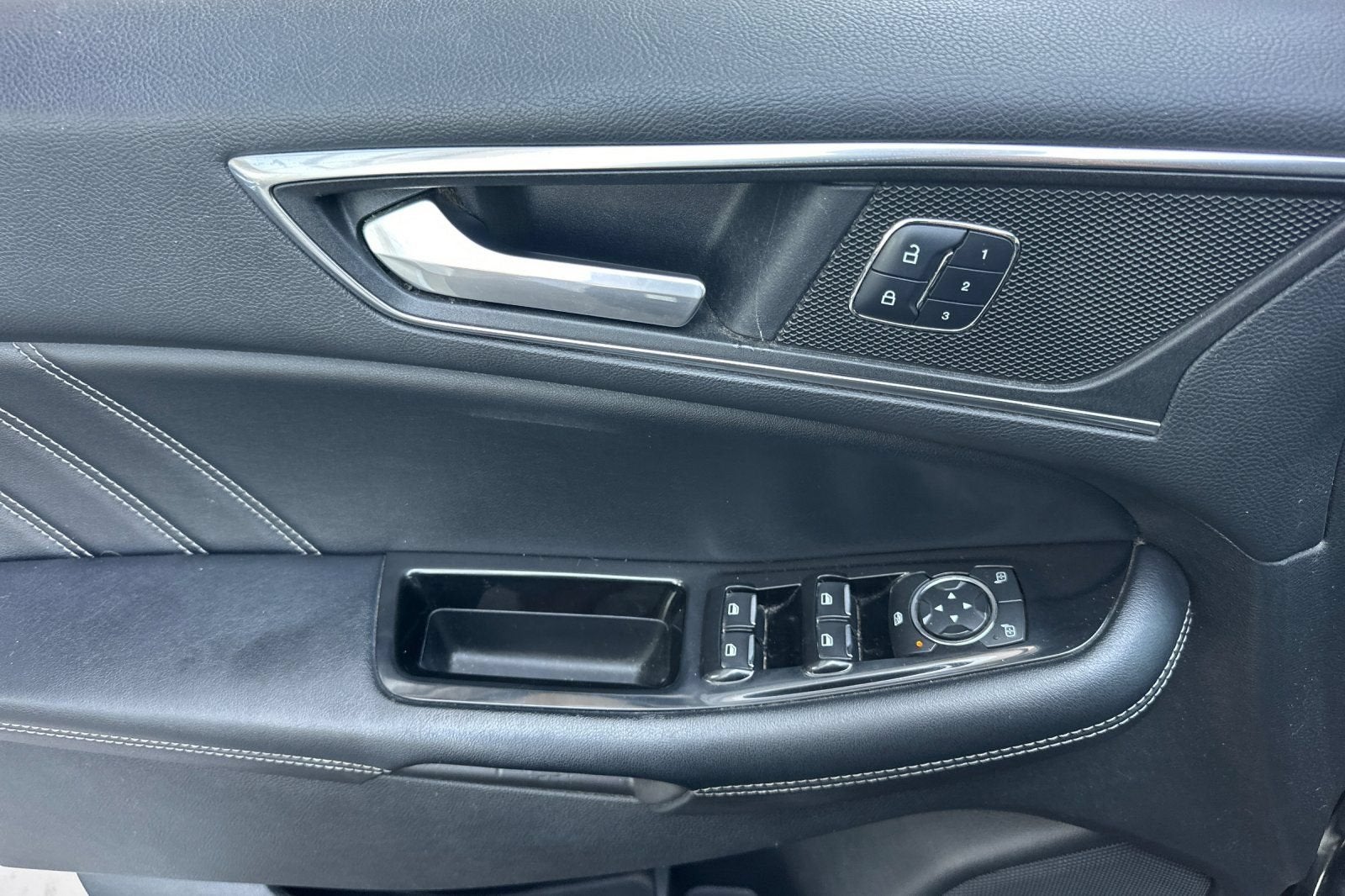 2016 Ford Edge Sport