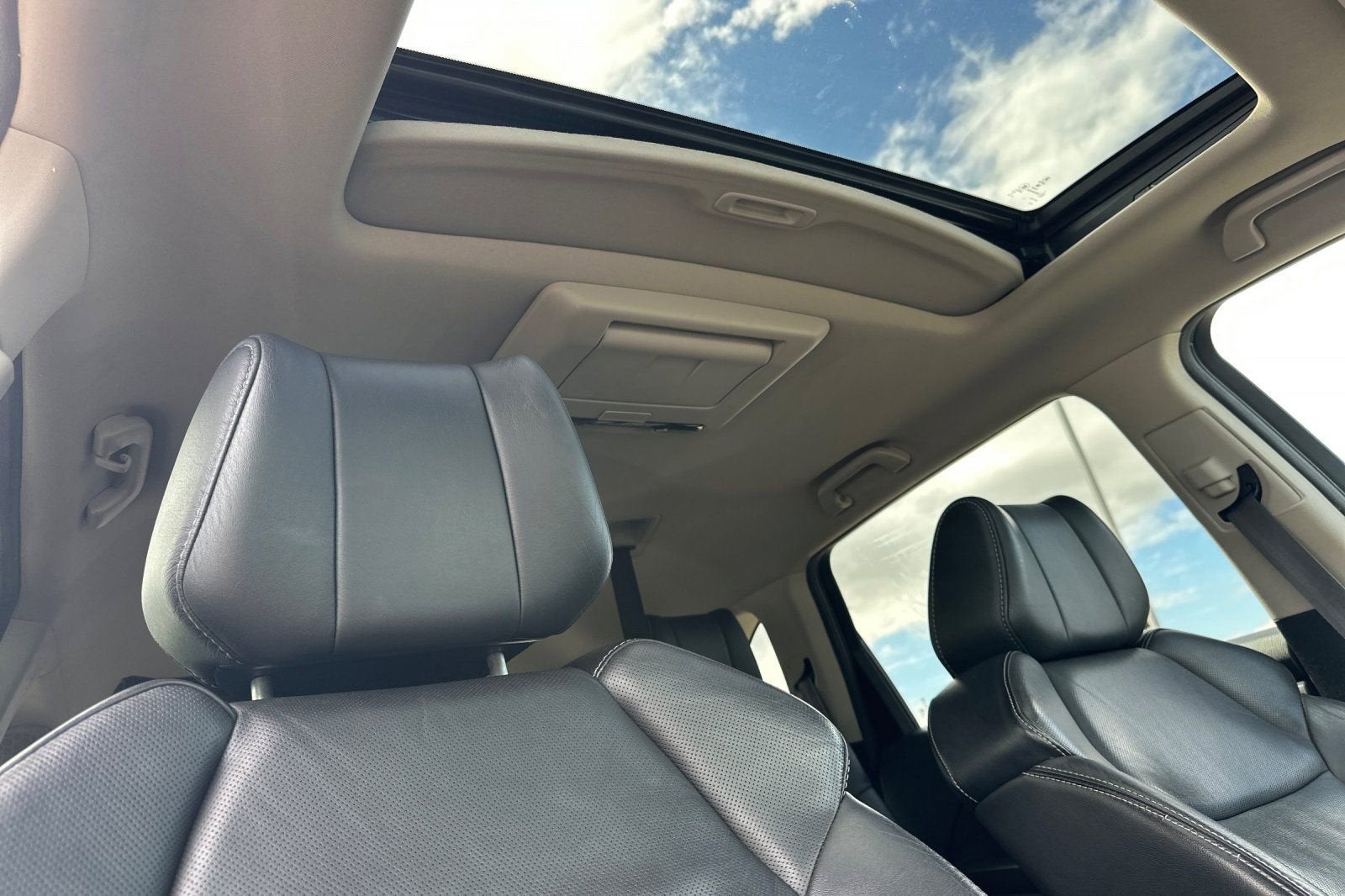2011 Acura MDX Advance/Entertainment Pkg