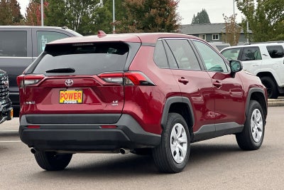 2024 Toyota RAV4 LE