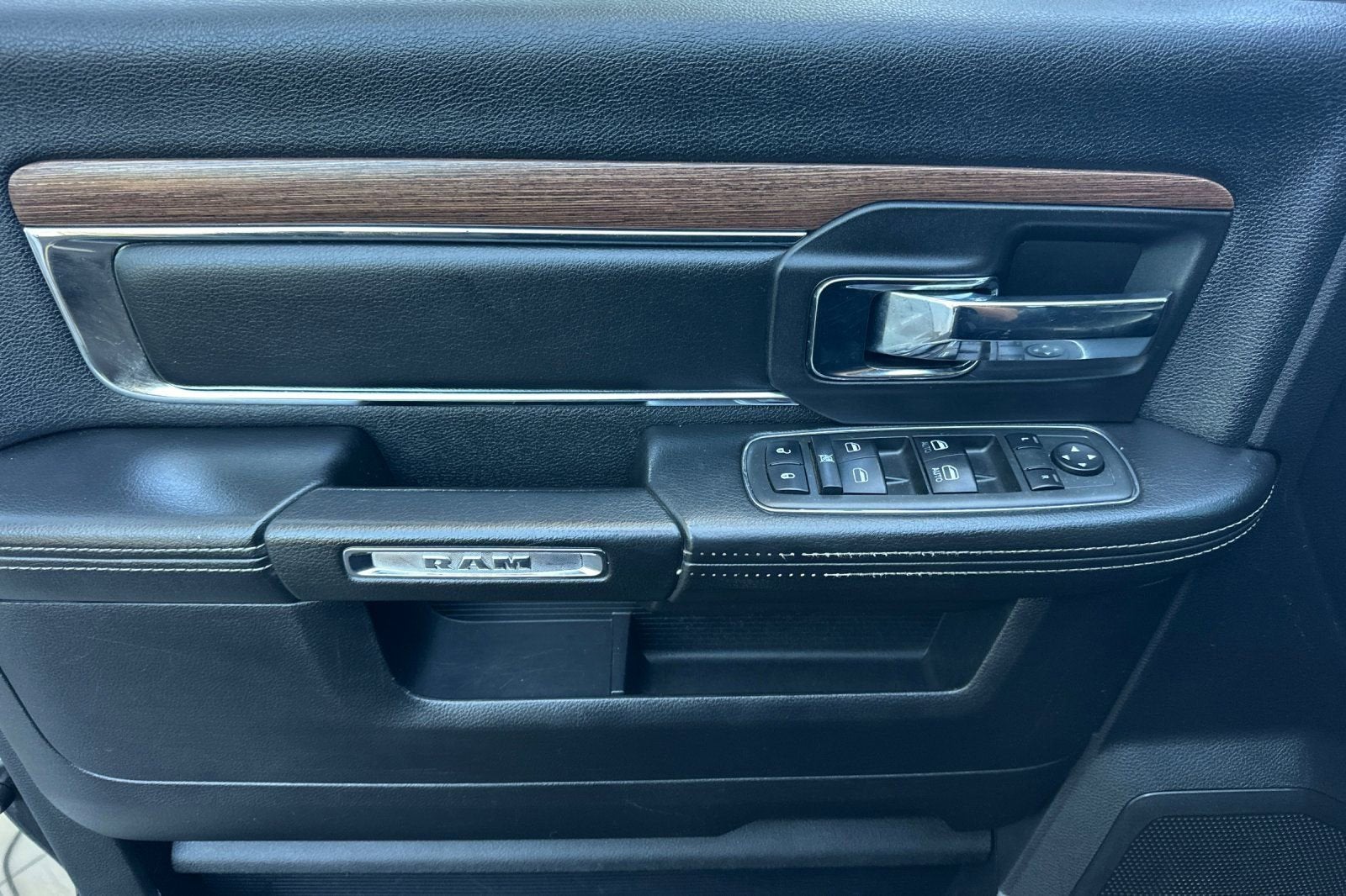 2014 RAM 3500 Laramie