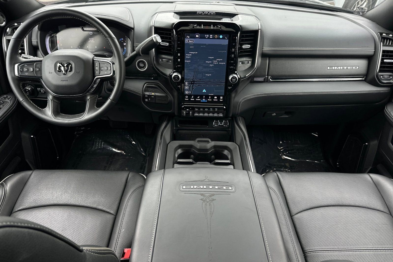 2024 RAM Ram 3500 Pickup Limited - Photo 13