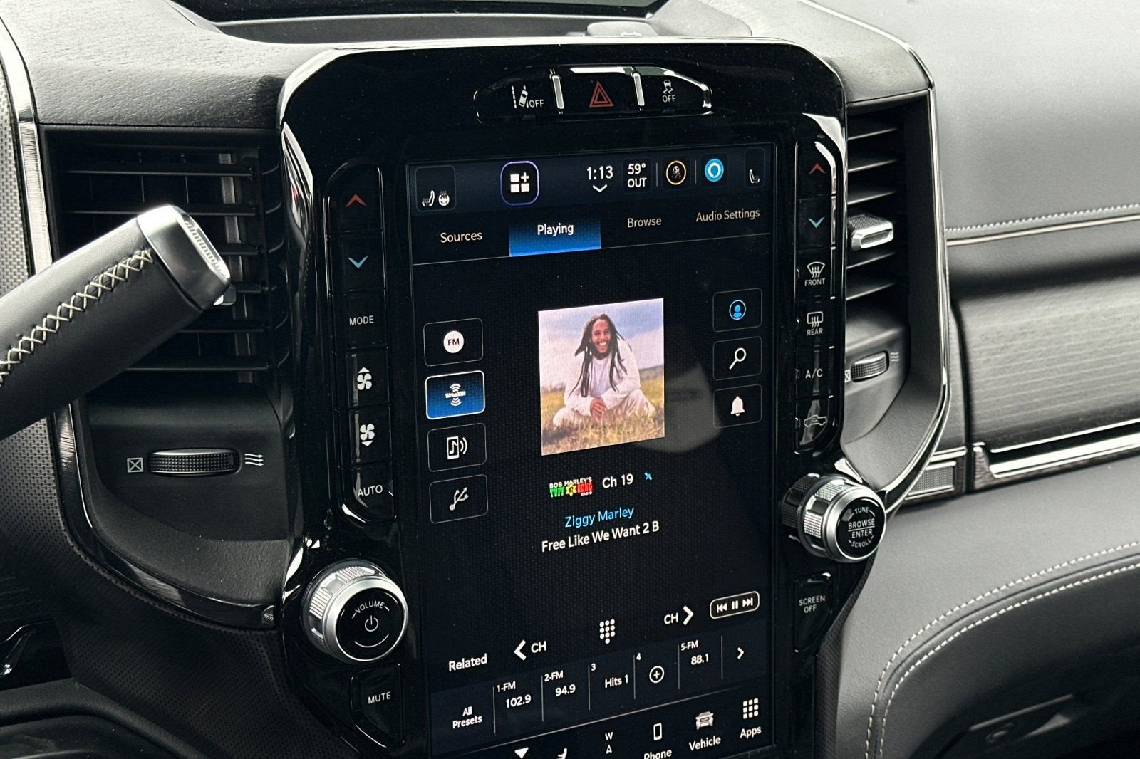 2024 RAM Ram 3500 Pickup Limited - Photo 17