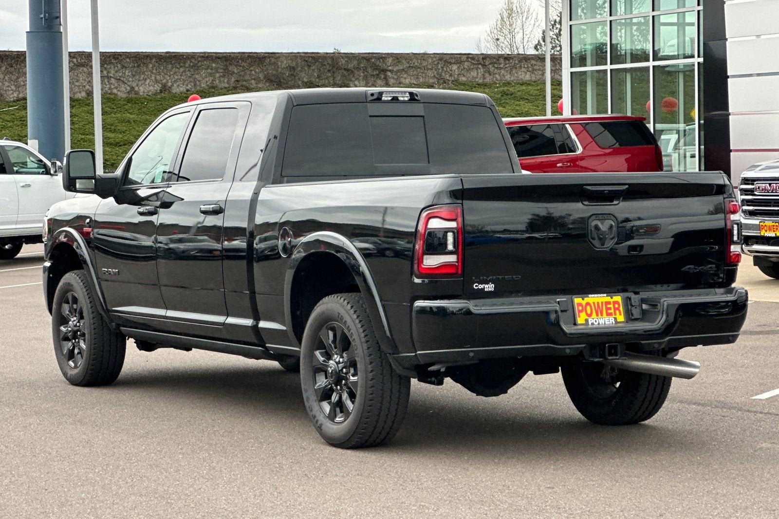 2024 RAM Ram 3500 Pickup Limited - Photo 6