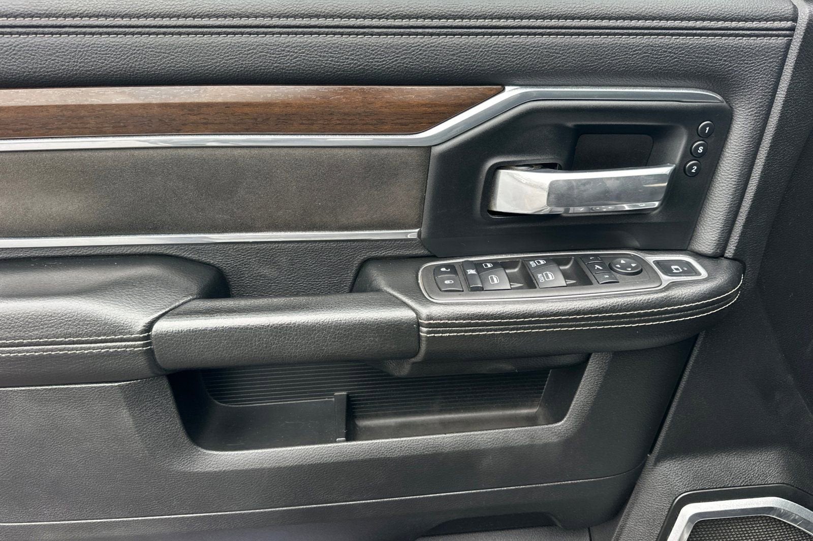 2022 RAM 3500 Laramie